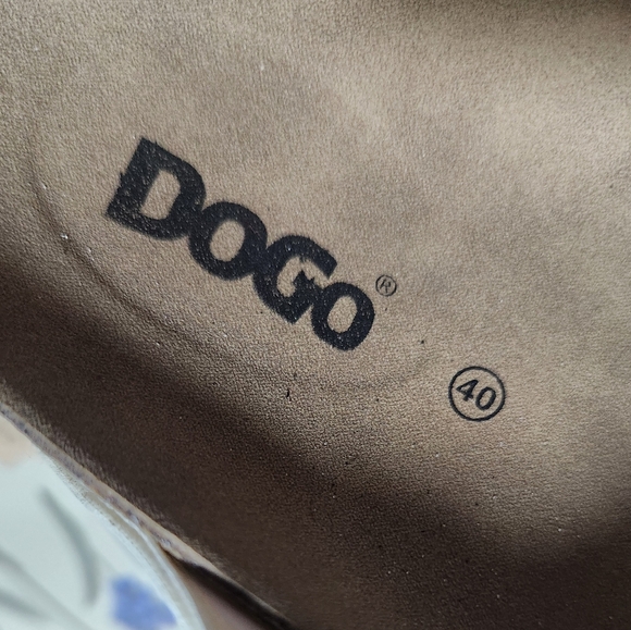 Dogo Cat Print Sandals - Picture 3 of 4